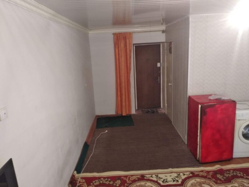 На Чиланзаре 3кв-л сдается 1ком. В быв.общ. ор-р Торговый центр Чилан На Чиланзаре 3кв-л сдается 1ком. В быв.общ. ор-р Торговый центр Чилан