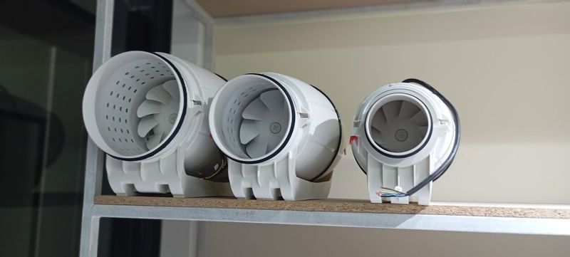 Ventilatr kanalniy shuma glyshitili va klapinli 150∅ Ventilatr kanalniy shuma glyshitili va klapinli 150∅