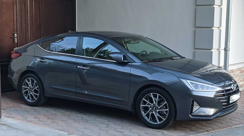 Продаётся Hyundai Elantra