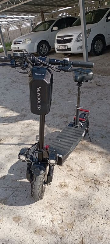 Продам электросамокат Skilmax полный привод. Продам электросамокат Skilmax полный привод.
