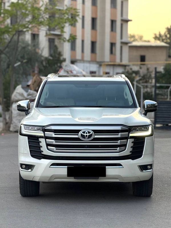 Toyota Land Cruiser 300 возможно приобрести в рассрочку Toyota Land Cruiser 300 возможно приобрести в рассрочку