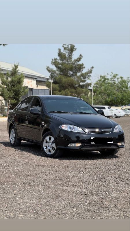 Gentra 2023 Yil 18.000 Km prabeg qora kraska top toza bez luk Gentra 2023 Yil 18.000 Km prabeg qora kraska top toza bez luk