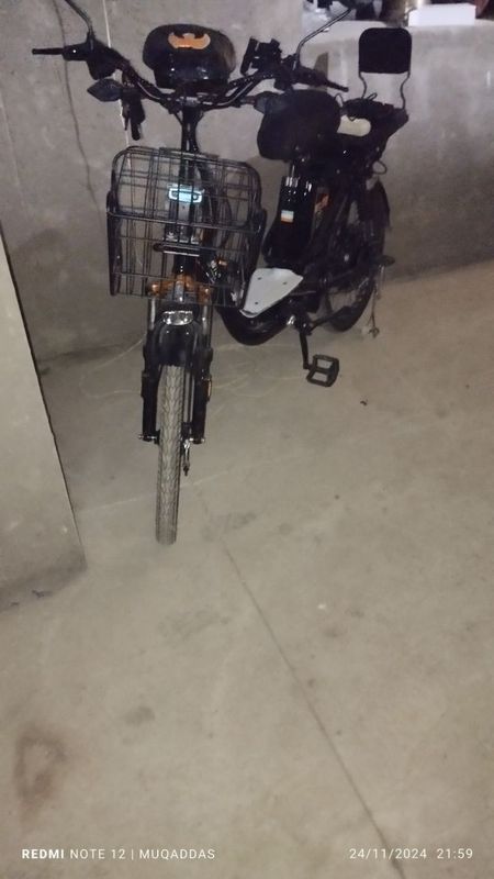 Elektron velosiped batareyasi 2 ta 110 km yuradi balonlari yangi Elektron velosiped batareyasi 2 ta 110 km yuradi balonlari yangi