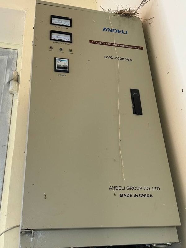 Стабилизатор ANDELI SVC-20000VA, атиги 5 ой ишлатилган пул кк срочно Стабилизатор ANDELI SVC-20000VA, атиги 5 ой ишлатилган пул кк срочно