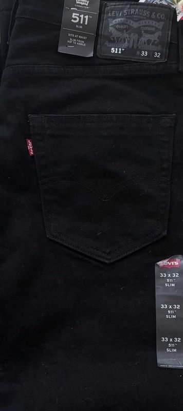 Новые фирменные джинсы Levi Strauss