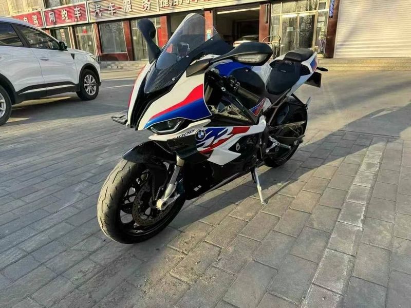 BMW S 1000 RR Zakazga keladi