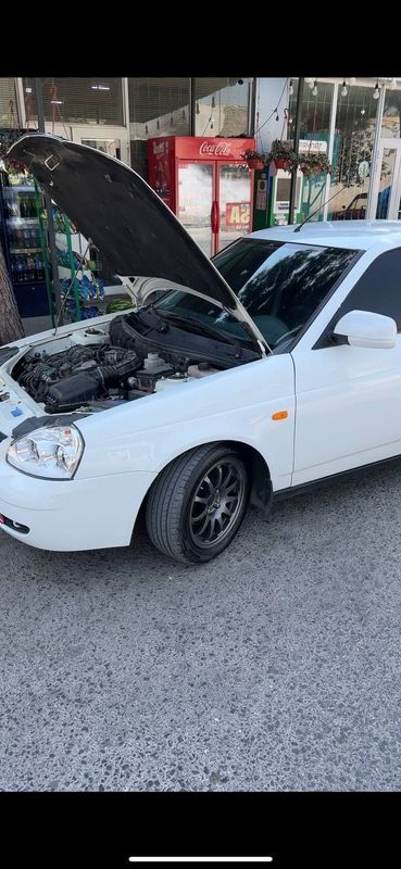 Lada priora 21072 SPORT