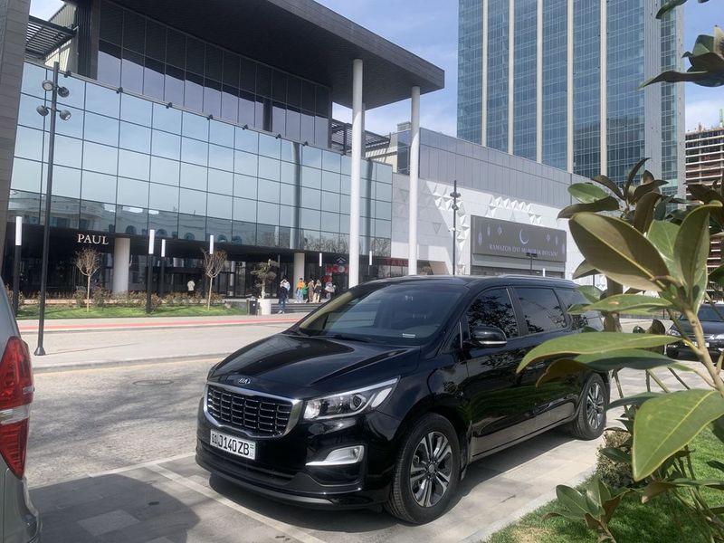 Продается kia grand carnival Dubai Продается kia grand carnival Dubai