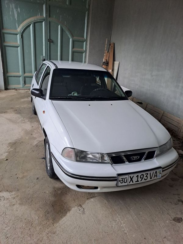 Срочно продам автомобиль Срочно продам автомобиль