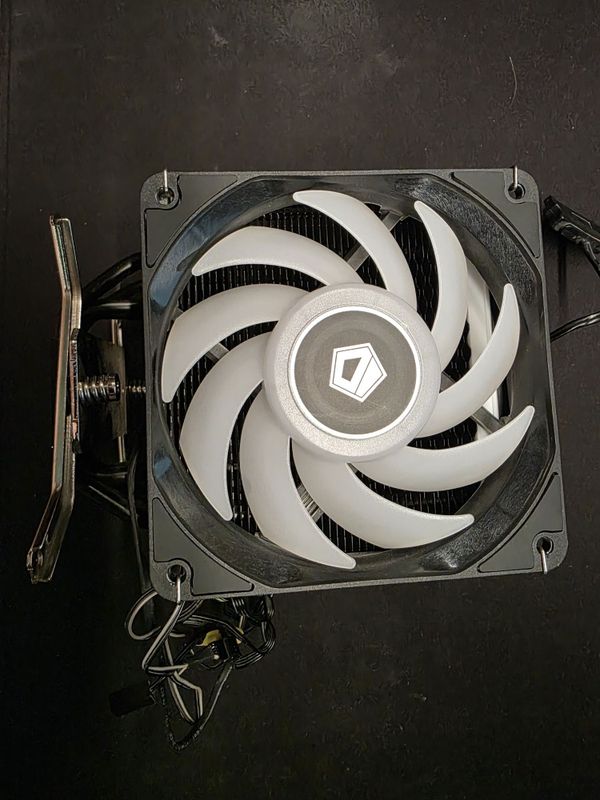 Кулер для процессора ID-cooling SE-234-ARGB