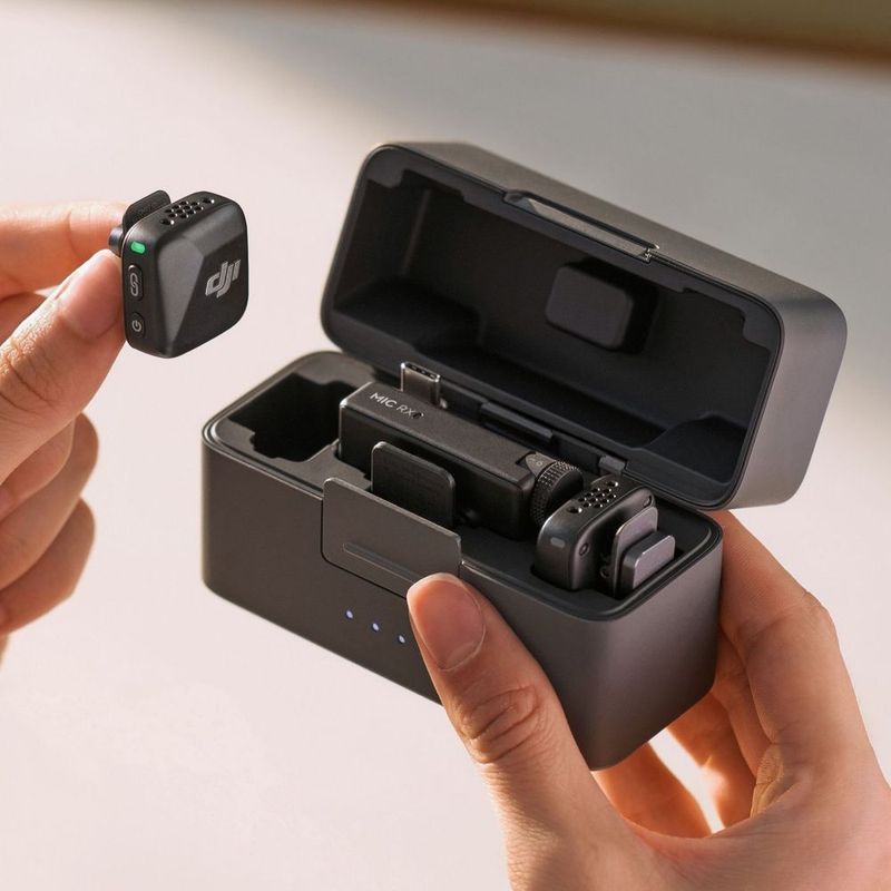 DJI MIC MINI — Двойной беспроводной петличный Микрофон петличка DJI MIC MINI — Двойной беспроводной петличный Микрофон петличка