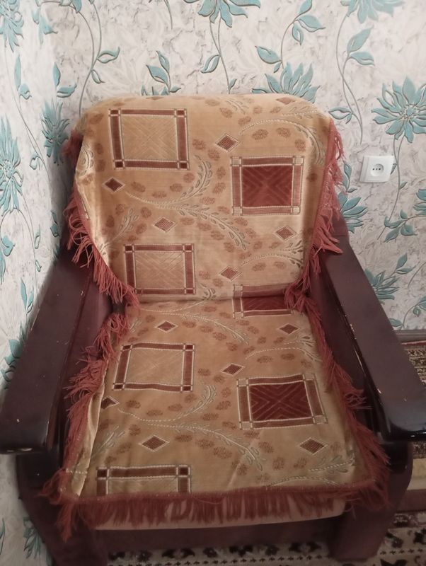 продам кресло 2 шт