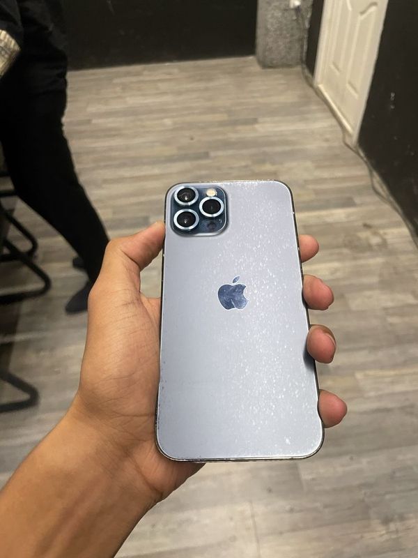 Iphone 12pro max 128gb Iphone 12pro max 128gb