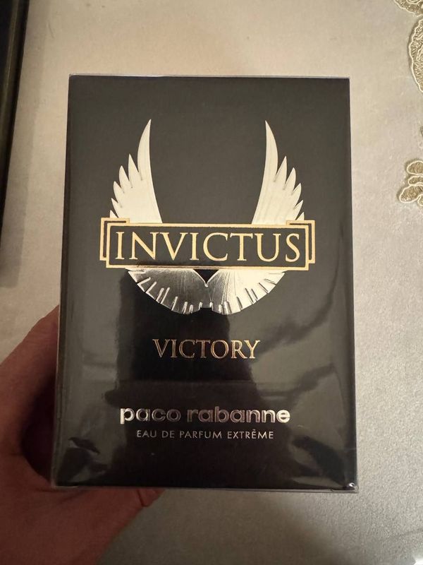 Invictus POCO RABANNE original parfume