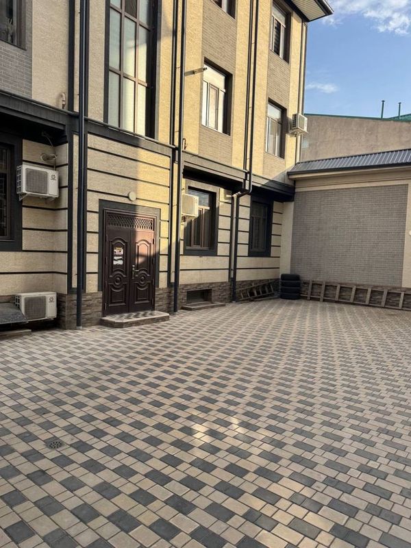 Продается срочно офис Нежилое пом Яккасарайский Ул. Нукуская 8 Роддом