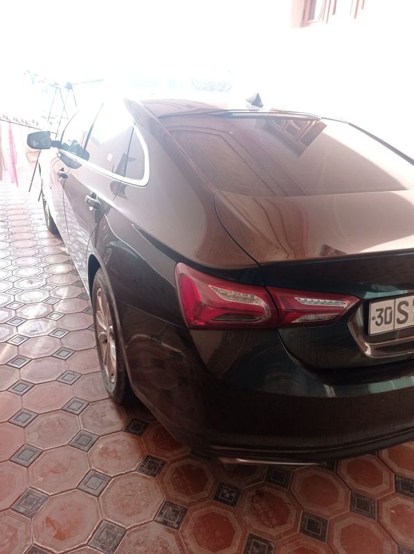 Malibu 2 sotiladi 1.5 turbo Malibu 2 sotiladi 1.5 turbo