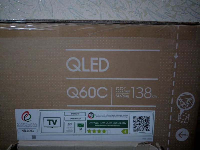 Samsung 55 qled 700$