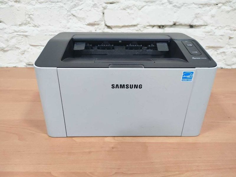 Лазерный монохромный принтер Samsung Xpress M2020 скор до 21 ст