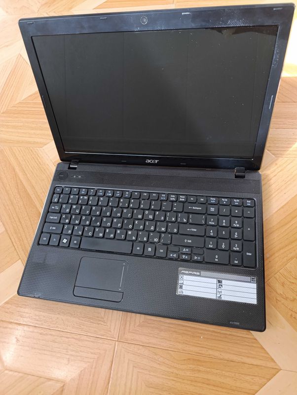 Ноутбук Acer model PEW76 Model Aspire 5552 series Ноутбук Acer model PEW76 Model Aspire 5552 series