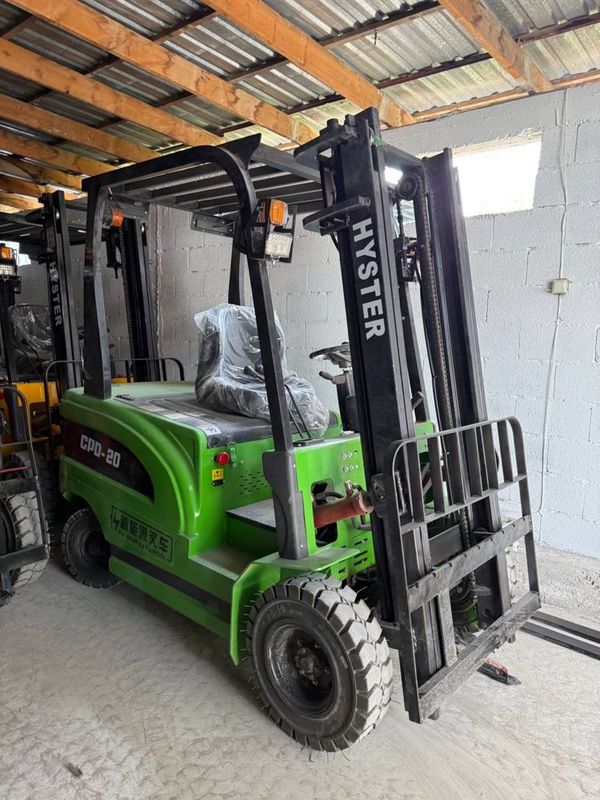 Hyster погрузчик кара 2тонн EV Hyster погрузчик кара 2тонн EV
