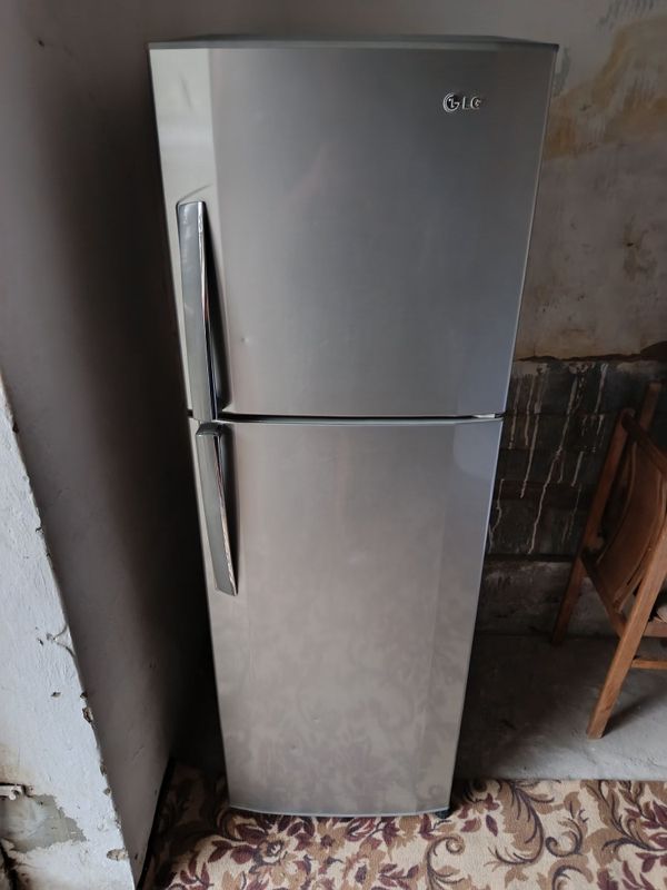 Продам холодильник LG Продам холодильник LG