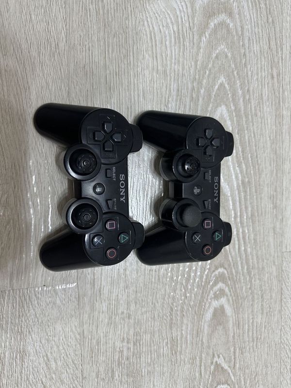 Продаю джостики от ps 3 Продаю джостики от ps 3