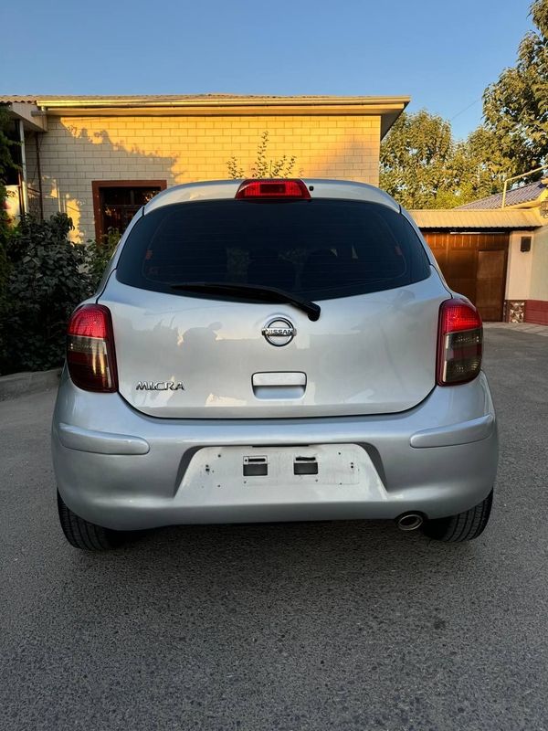 NISSAN MICRA 2012 yilprobeg 200.000 xolati alo 20 % kraska bor NISSAN MICRA 2012 yilprobeg 200.000 xolati alo 20 % kraska bor