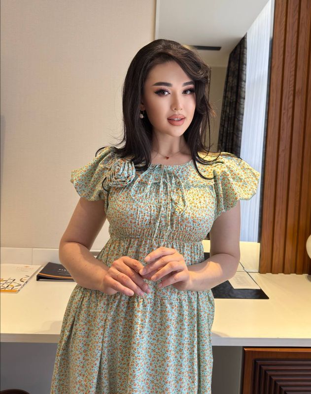 Lola Nafosat modeli Lola Nafosat modeli
