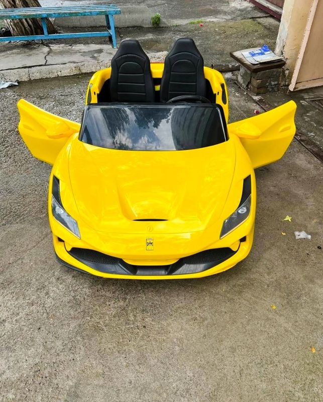 Ferari f8 Moshincha obmen