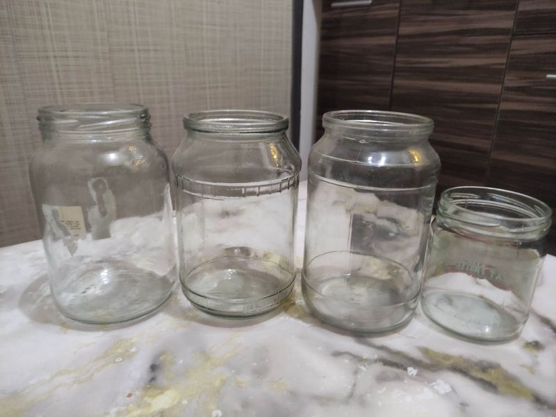 Bonka,Бонка sotiladi 1L ,0.5L 30-40 ta sotiladi muljal jukovski balnis Bonka,Бонка sotiladi 1L ,0.5L 30-40 ta sotiladi muljal jukovski balnis