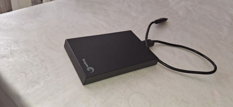 Флешка 1T6 Seagate Флешка 1T6 Seagate