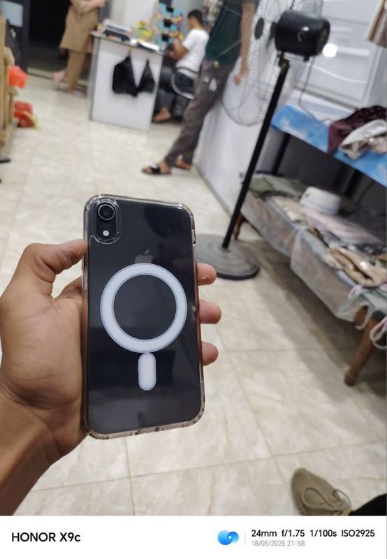 Iphone Xr abmn iphone 11 yoki 11 pro albata pul quwip beriladi …………… Iphone Xr abmn iphone 11 yoki 11 pro albata pul quwip beriladi ……………