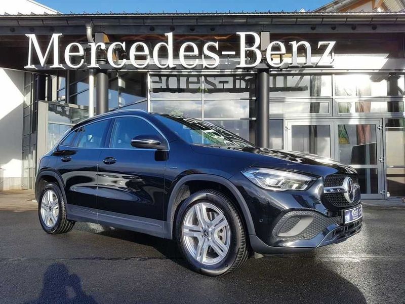 Из Германии Электромобили Mercedes-Benz GLA 250е 4M AMG