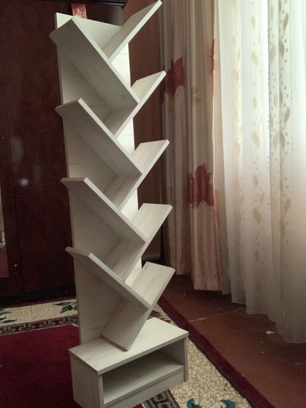 Полка для книг