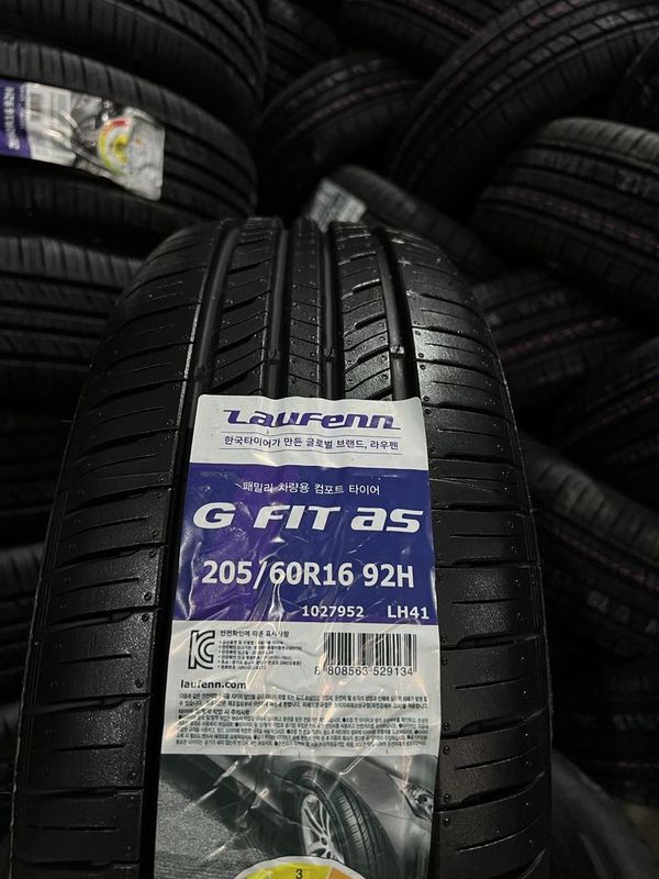 205/60R16 Hankook Laufenn