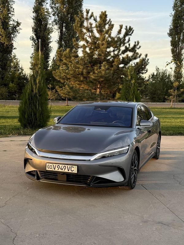 BYD Han 3.9 dualmotor 2023 BYD Han 3.9 dualmotor 2023