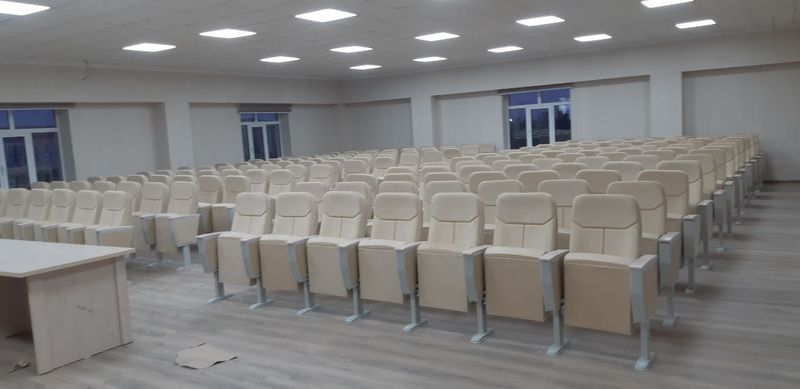 Театральный кресло для активного зала Театральный кресло для активного зала