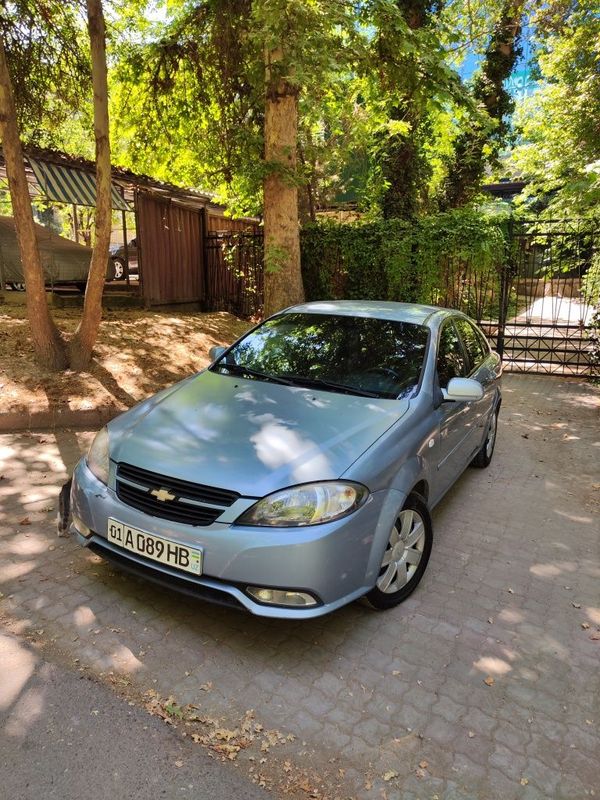 Lasetti 1.8 Jentra Lasetti 1.8 Jentra
