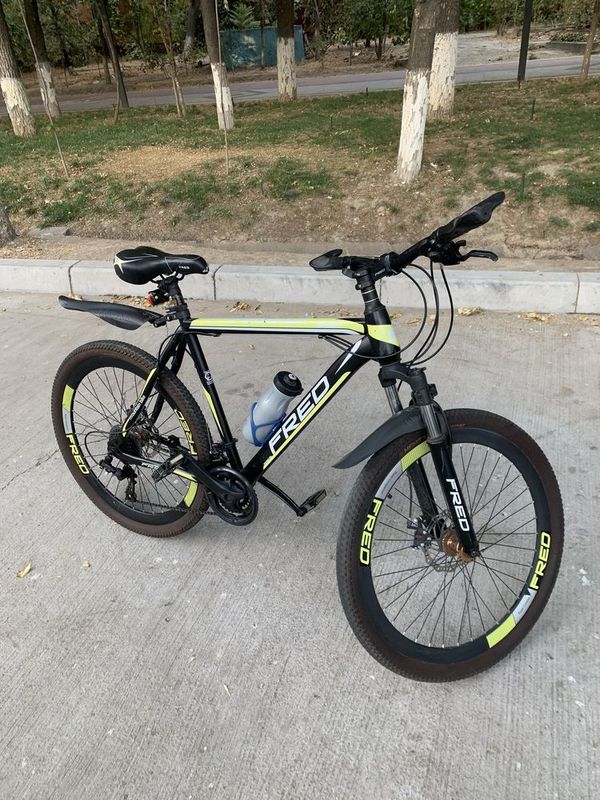 Velosiped 26 sotiladi yangidek