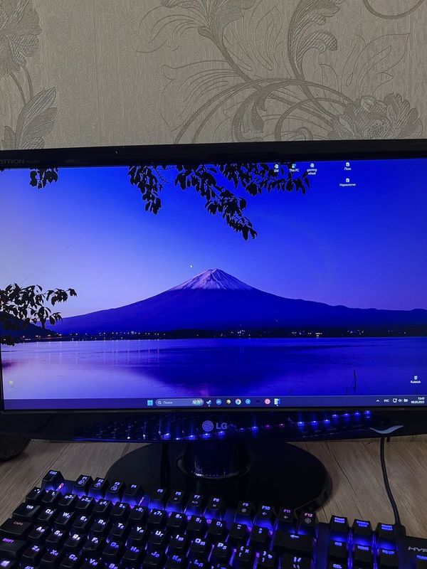 Монитор lg w2243s
