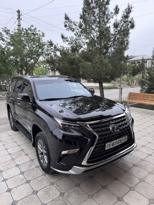 Lexus GX 460 full Yaponya sotiladi Lexus GX 460 full Yaponya sotiladi