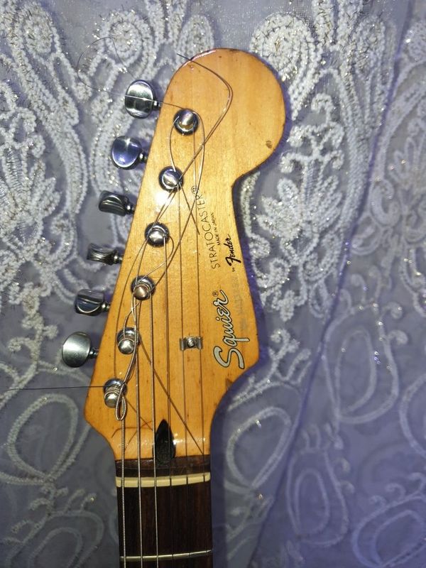 Gitara fender stratocaster