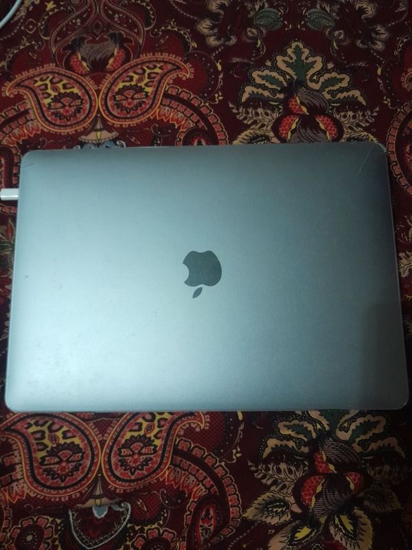 Mac book air kampitur