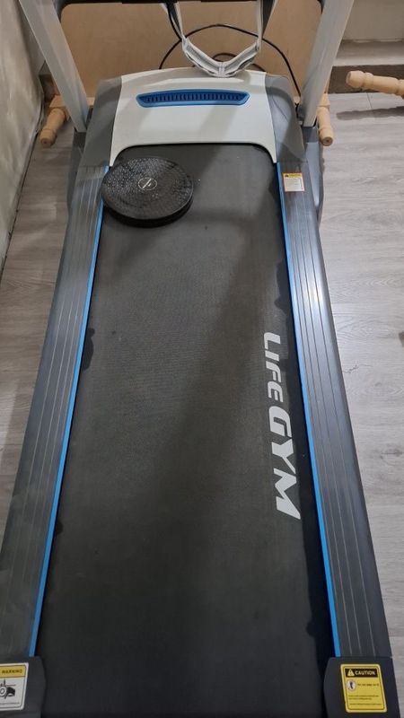 Беговая дорожка Life GYM Беговая дорожка Life GYM