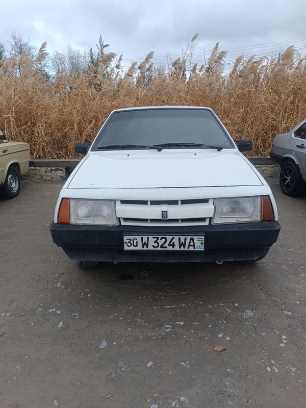 Sotiladi lada 2108