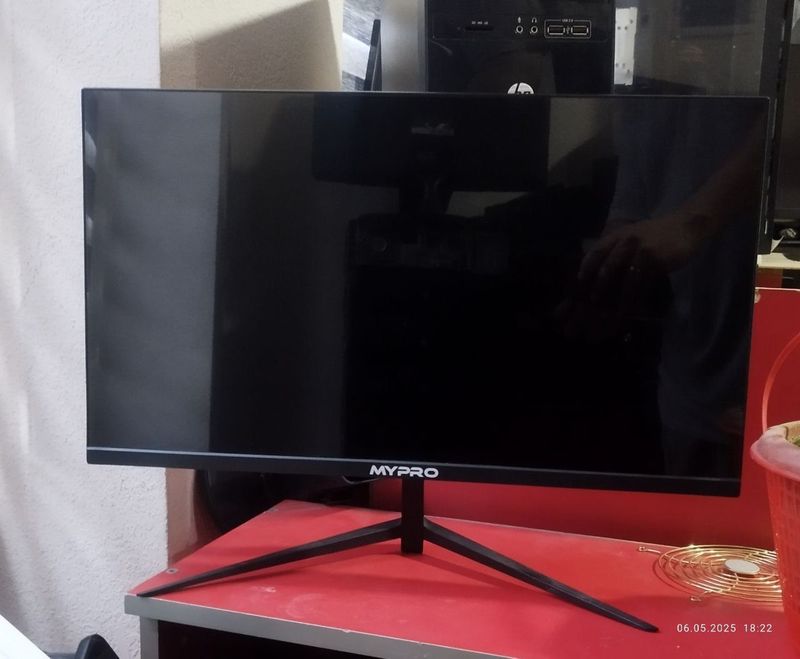 Монитор MyPro 22" Монитор MyPro 22"