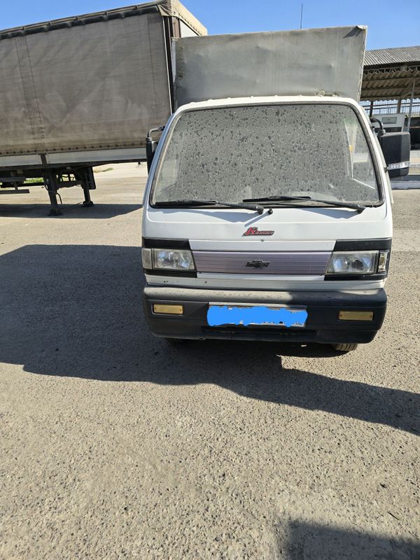 Продаётся автомобиль лабо тентовка Продаётся автомобиль лабо тентовка