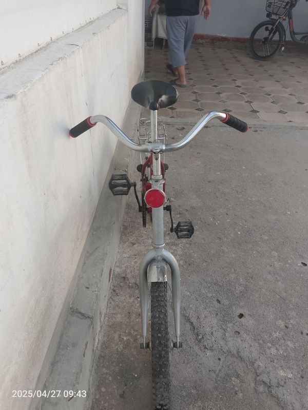 Velosiped yangi Velosiped yangi