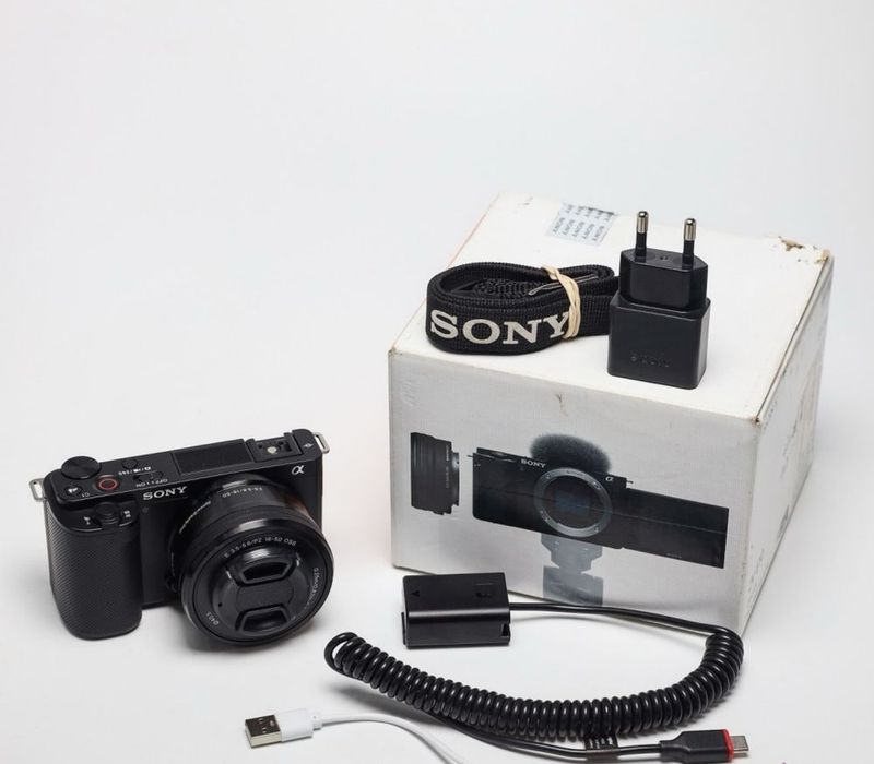 SONY ZV E10 +256gt +dop batareyka sony SONY ZV E10 +256gt +dop batareyka sony