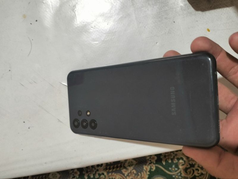 Samsung A 13 128 gb Sotiladi Samsung A 13 128 gb Sotiladi